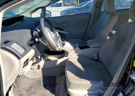 2011 Toyota Prius z USA, uszkodzony, nr VIN JTDKN3DU0B0260152